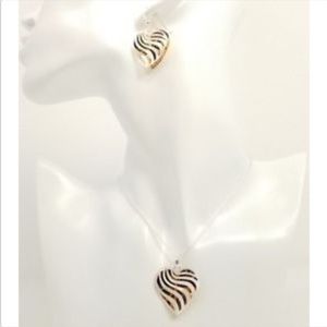 Sterling silver heart earring & necklace set